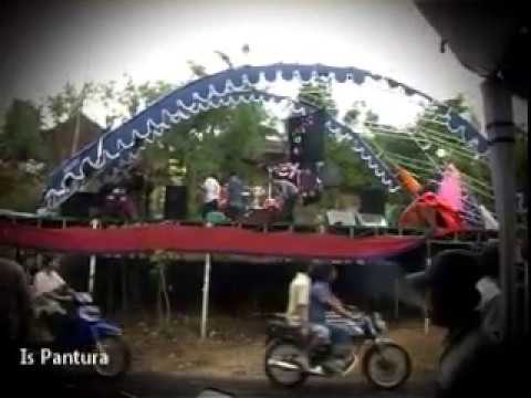 PANGGUNG AMBRUK  -  PANTURA 18 Nov 2006