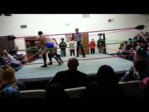 Avalon vs Hogg - Santinos Bros Wrestling