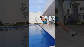 Insane One Leg Pistol Squat by Former Cirque Du Soleil Performer