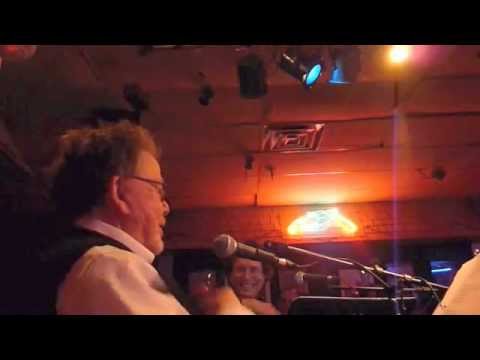 Paul Williams, Rainy Days & Mondays (Tin Pan South)