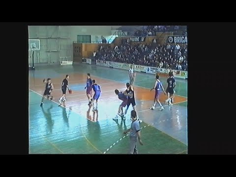 Meciuri memorabile: „U” FIMARO - Steaua în 1994 - repriza 1