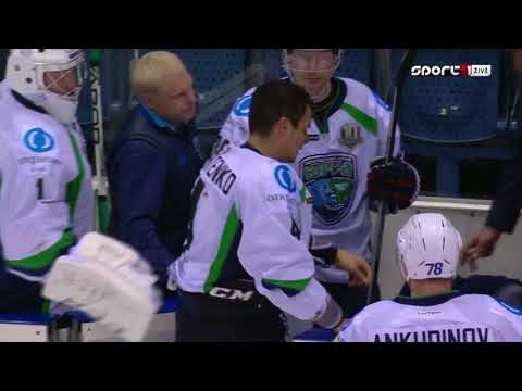 KHL 2017-2018 HC Slovan Bratislava - HC Jugra - Tomas Hrnka - Pavel Valentenko