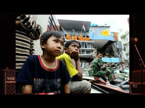 Tribute To Sumatra And Samoa - The Red Strats