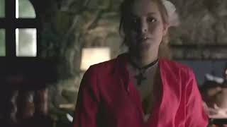 Elizabeth Gillies Bouncing Boobs 1
