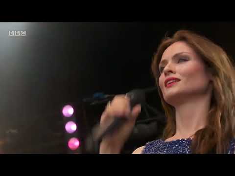 Sophie Ellis Bextor   Murder On The Dancefloor   T In The Park 2014