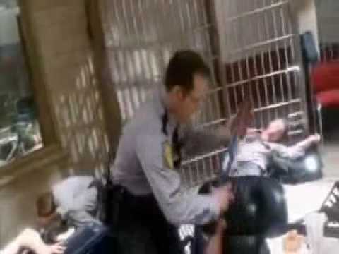 Natural Born Killers - Escaping From Jail