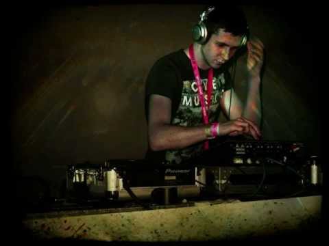 Swedish House Mafia vs Robin S - Show Me One Love (Jonesy mash-up)