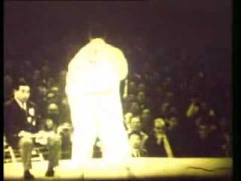 Dailymotion   1964 Olympics Tokyo Geesink   a Sports  Extreme video