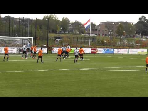 3 nov 2012 VV De Meern A1 - Hercules A1 com 1-0 Balletje rond