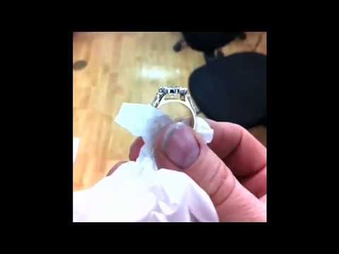 Diamond engagement ring in 18ct yellow and white gold