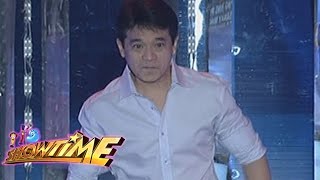 It&#39;s Showtime Singing Mo &#39;To: Renz Verano sings &quot;Remember Me&quot;