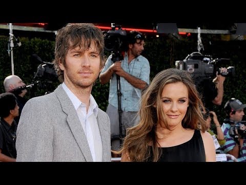 Sad News For Alicia Silverstone Divorces Husband Of 12 Years Christopher Jarecki