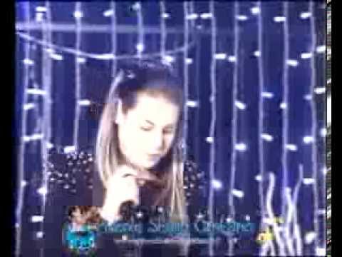 Laura Sabrina Guarino canta Nessuno mi può giudicare