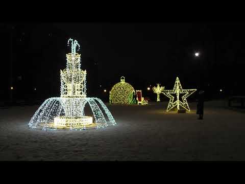 Park Kiloński w Gdyni Chyloni rano i wieczorem.  Kiel Park in Gdynia  in the morning and evening.