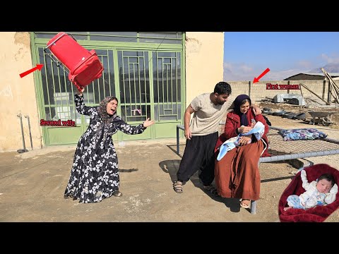 Love vs. Jealousy:The second lady's anger because of the love between the husband and the first lady