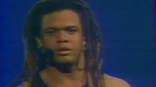 Luck Mervil - Les Sans-Papiers (Notre Dame de Paris - 1999, Concert du Millénium)