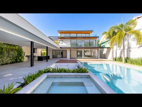 Vídeo: Casa em Condomínio Mansões em Barra da Tijuca