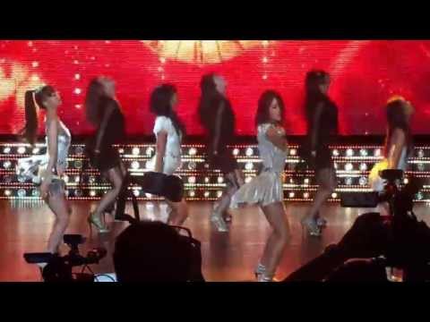 Give It To Me -Sistar 씨스타 ( Live @ Press Showcase)