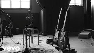 Music video thumbnail preview for American Aquarium - Wolves by American Aquarium