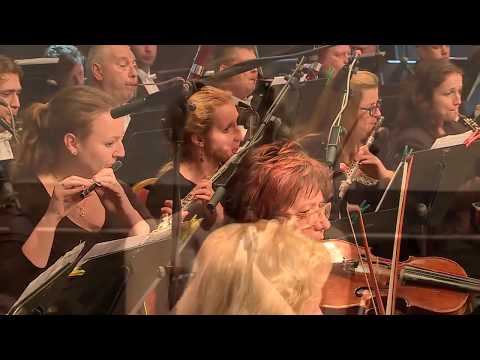 Nikola Uramová - "Si, mi chiamano Mimì" (Mimì)