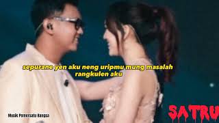 Download lagu DENNY CAKNAN FEAT HAPPY ASMARA - SATRU (VIDEO LIRIK) #happyasmara #dennycaknan #satru #lirik mp3