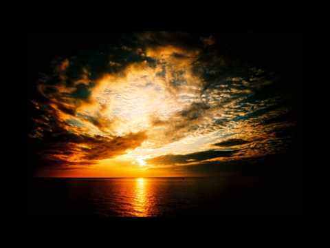 Terradia Feat. Damona - Drowning In Dreams (Incolumis Remix)