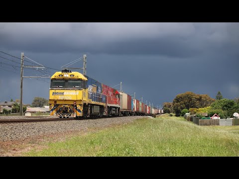 A late 7AM5 in hoppers crossing