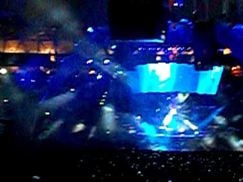 U2 ARGENTINA LA PLATA WITH OR WITHOUT YOU LA PLATA 2 ABRIL 2011