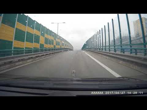 Žena v protismere Žilina mostna 1