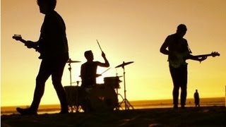 These Reigning Days Living it up ***OFFICIAL VIDEO***