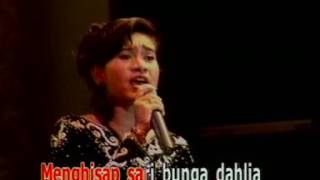 Download lagu Bunga Dahlia (IKKE NURJANAH) Karya Alwi Hasan mp3