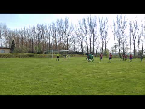 Polonez Bobrowniki - TS Pomorze Potęgowo, prawidłowo obroniony rzut karny, ale...