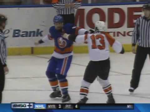 Dan Carcillo vs Nate Thompson