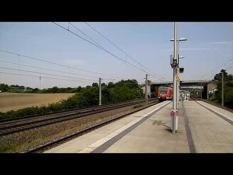 S19 und RE1 in Merzenich bei Düren