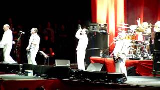 Faith No More Live in Chile 2010 - Helpless
