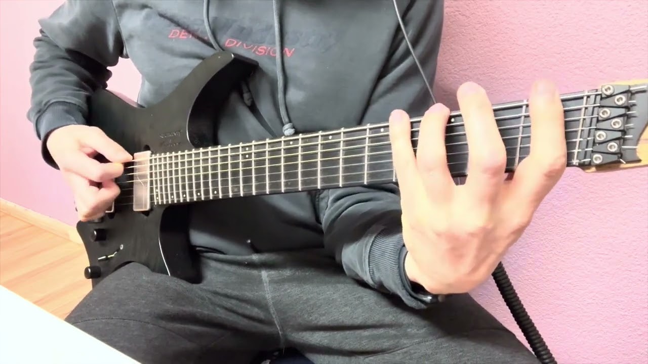Roberto Barlocci playing the bridge of Myrath's Tales of the Sands on electric guitar