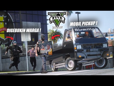 I STOLE THE TV IN THE POLICE OFFICE IN GTA 5 ROLEPLAY !!!