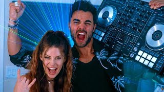 Dating a DJ | Hannah Stocking