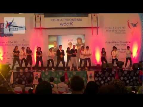[121007] UPH K-Community ft. StarFriend - Boyfriend + Don't Touch my Girl + Oppa Gangnam Style