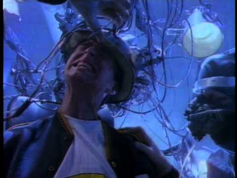 Megadeth - Anarchy In The U.K. [Official Video]