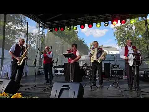 7. Kapela Świętokrzyska - Gminne Święto Plonów w Irządzach.