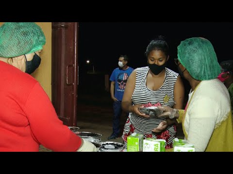 Paróquia São Pedro São Paulo continua com trabalho de doação de marmitas