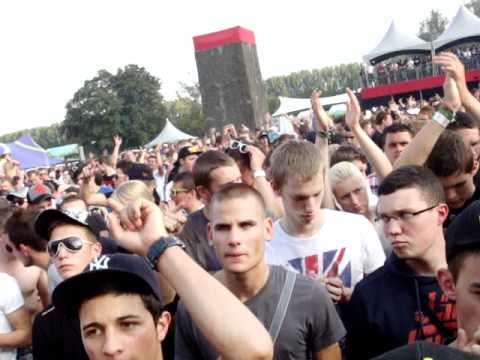 Loca People - Sak Noel - Headhunterz - Make It Loud @ The Qontinent Festival 2011 (HQ) (video 4)