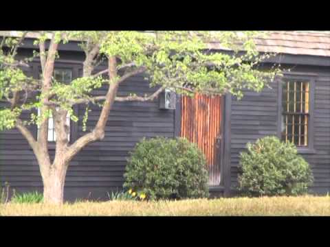 "Hull Historic District"