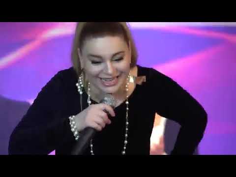 Манарша хираева 2022. Патимат расулова мой герой. Патимат расулова карие глаза. Песня мой герой патимат. Мадина расулова.