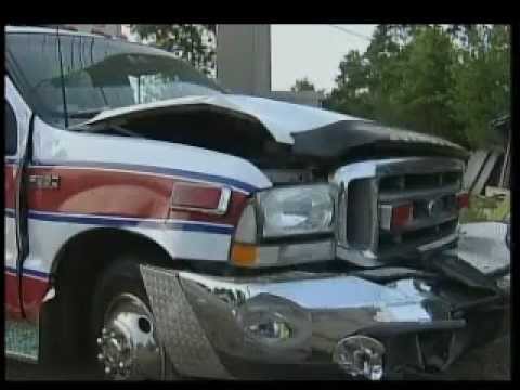 Ambulance crash - dashcam. Full video.  Watch this for what really happened!!!