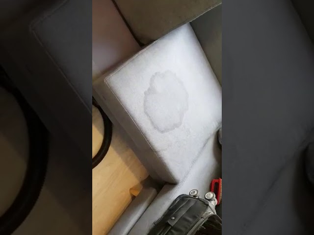 הסרת כתמים מספת בד פינתית הסרת כתמים מספת בד פינתית