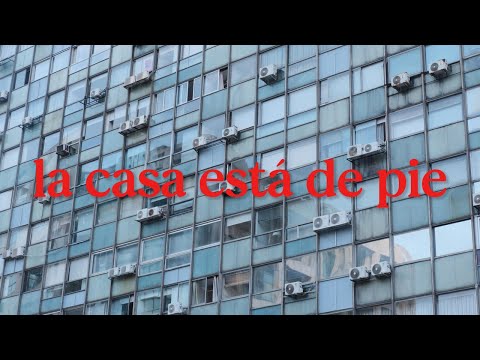 Tomates Fritos - la casa está de pie (Video Lyrics)