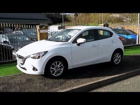 2018 Mazda2 1.5 SkyActiv-G SE Plus - Start up and full vehicle tour