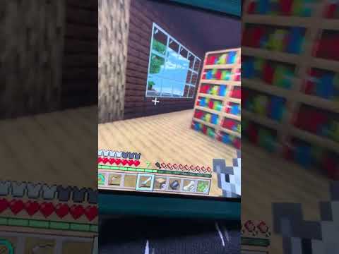 Mr DC Gaming - Creepy things happening in my Minecraft world?